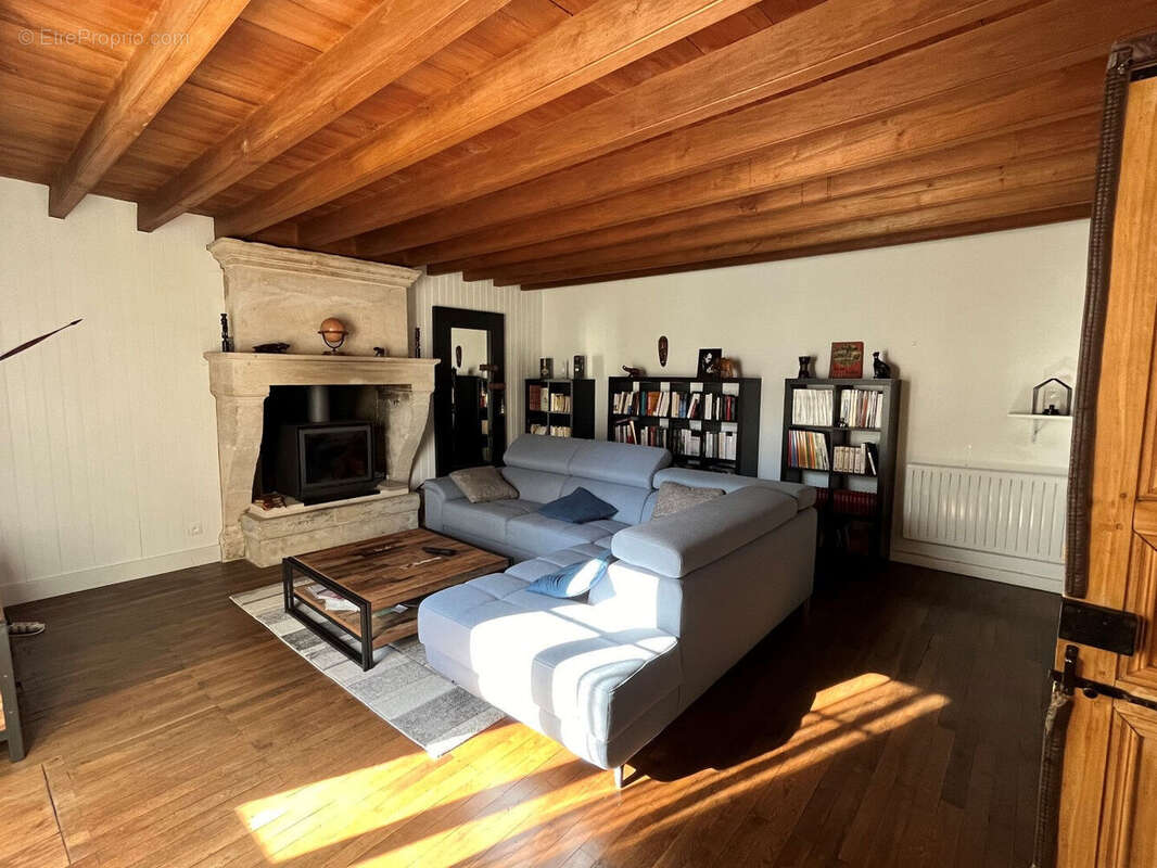 Photo 6 - Maison à BOUILLE-COURDAULT