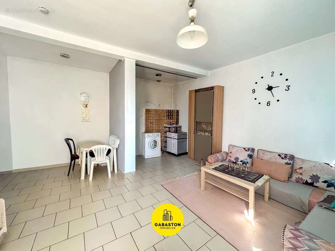 Appartement à MARSEILLE-13E