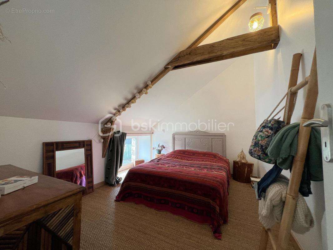 Maison à LA CHAPELLE-NEUVE