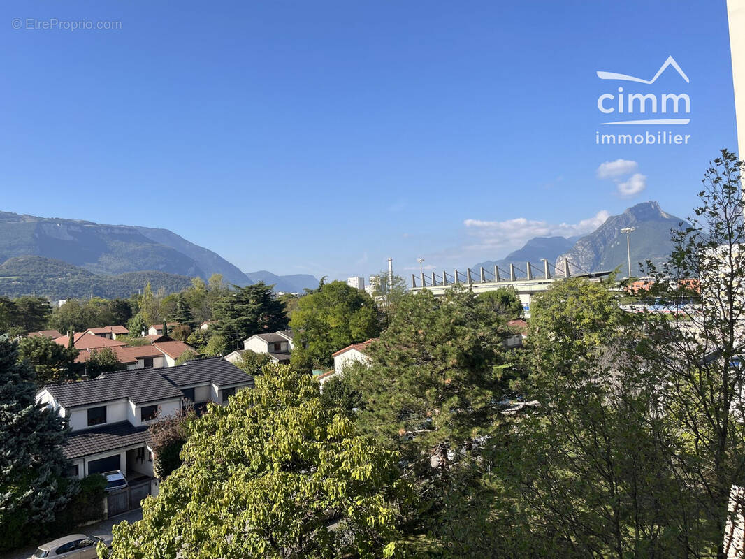 vue - Appartement à GRENOBLE