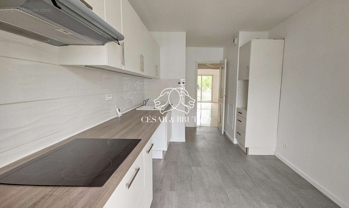 Appartement à LYON-6E