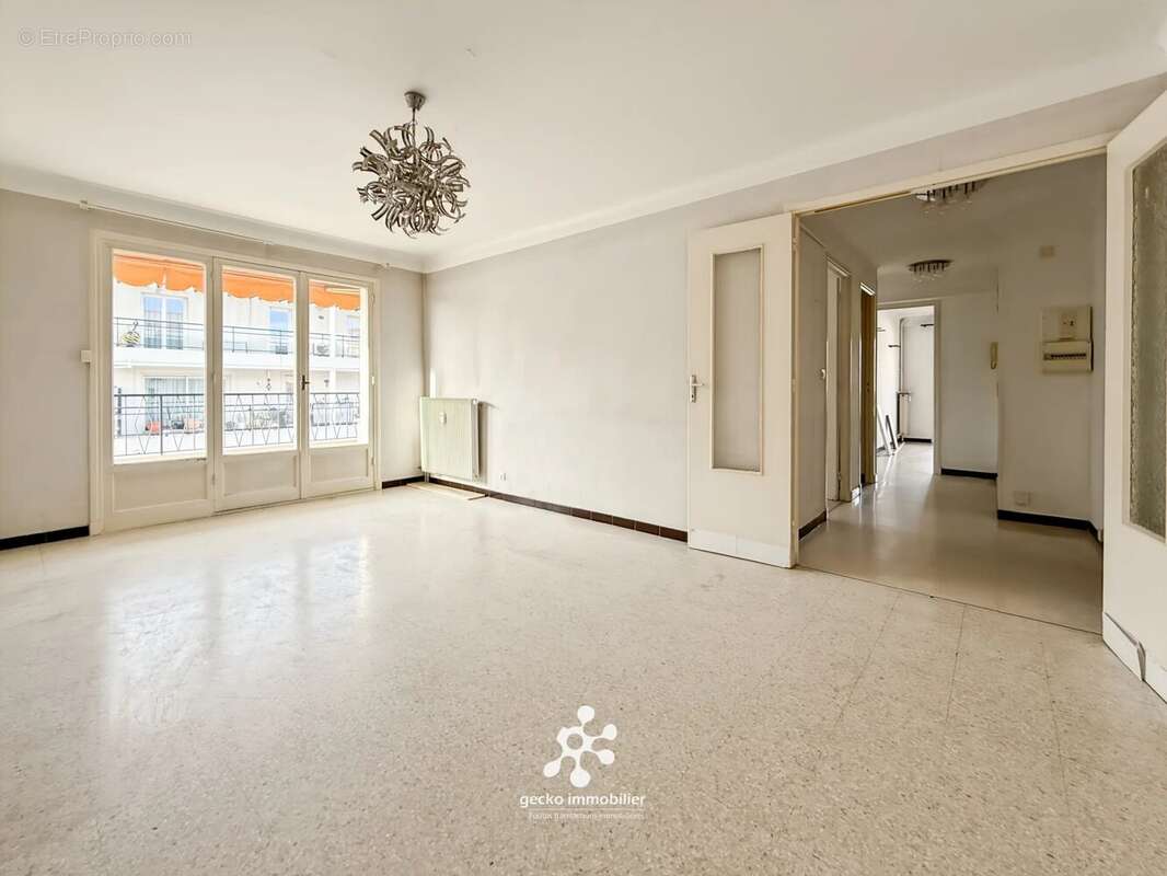 Appartement à CAGNES-SUR-MER