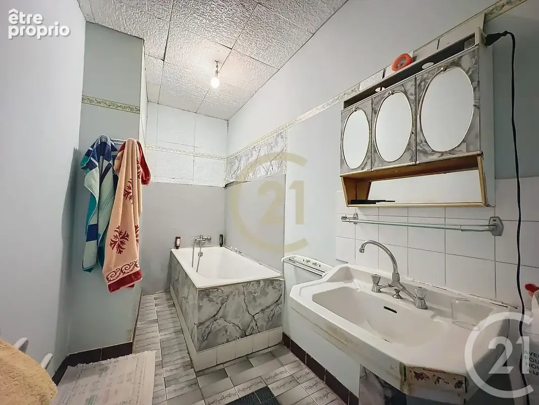 Maison 9 pièces 281 m² à vendre à Uzes (30700) - photo 11