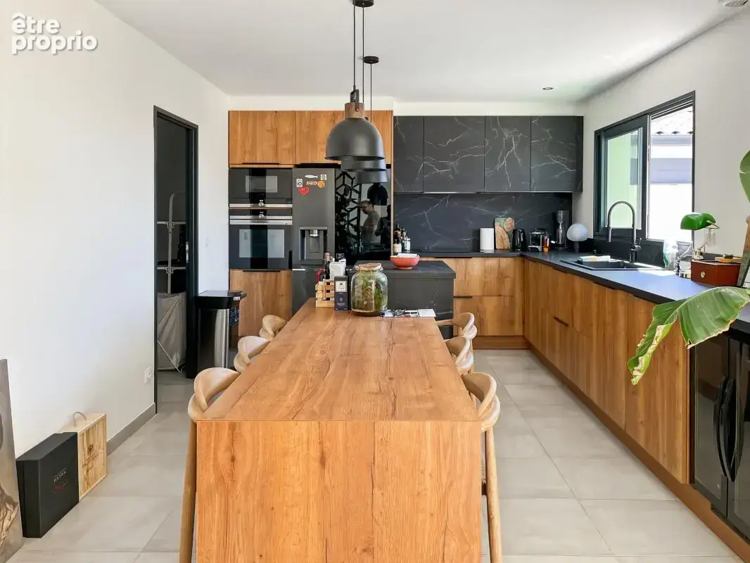 Vente maison récente à Marseillan avec superbe terrasse et piscine - photo 7