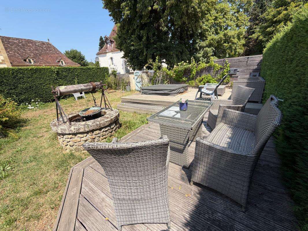 Jolie maison de village ayant conservé tout son caractère authentique - photo 3