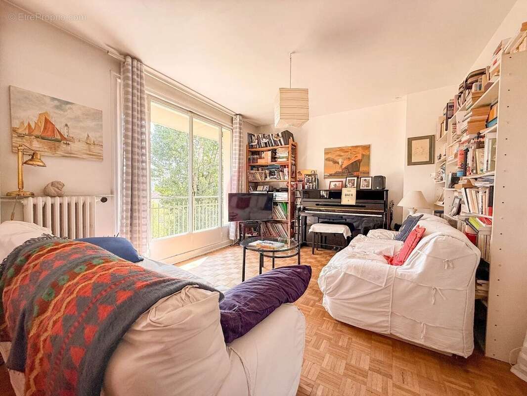 Appartement 74 m² à Bourg-La-Reine  - photo 4