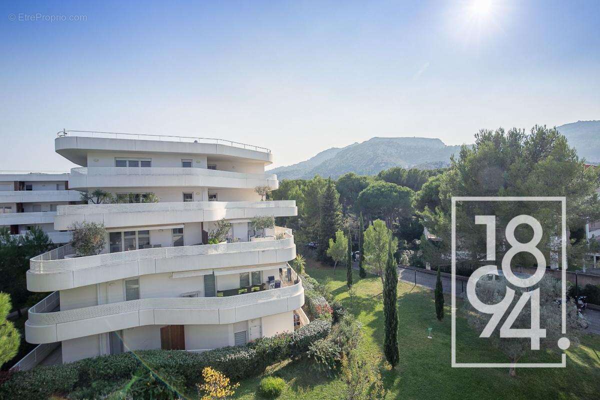 Appartement à MARSEILLE-9E