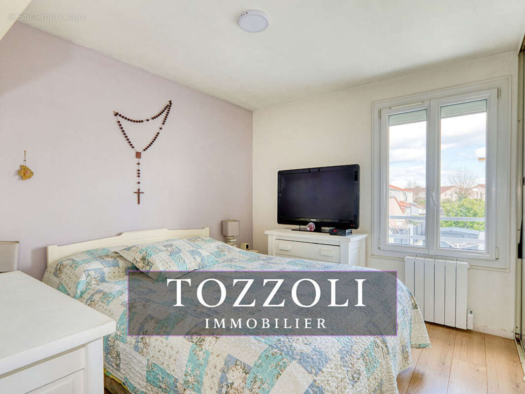 Maison à LA VERPILLIERE