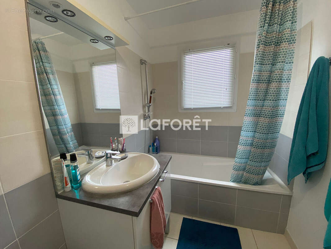 Appartement à CLAPIERS