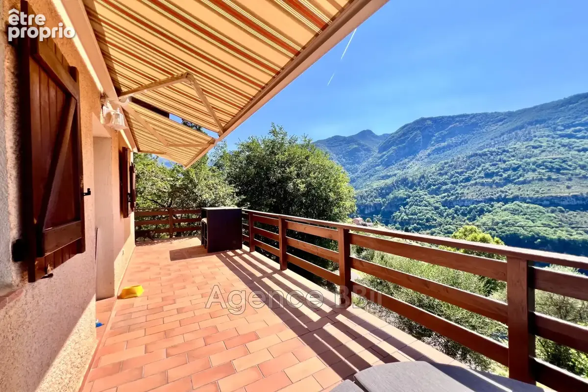 Photo Maison à Lantosque au prix de 440 100€