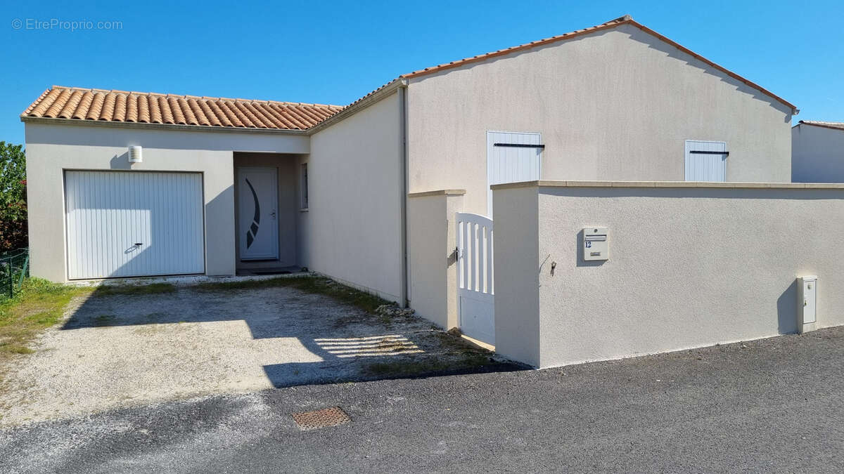 Tesson, maison plain pied 92 m2, 3 chambres, garage, jardin - photo 12