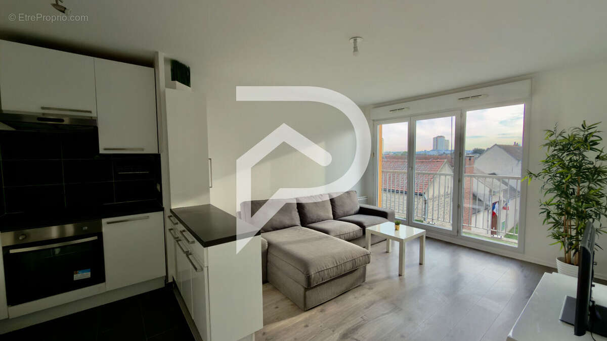 Appartement à LE BLANC-MESNIL