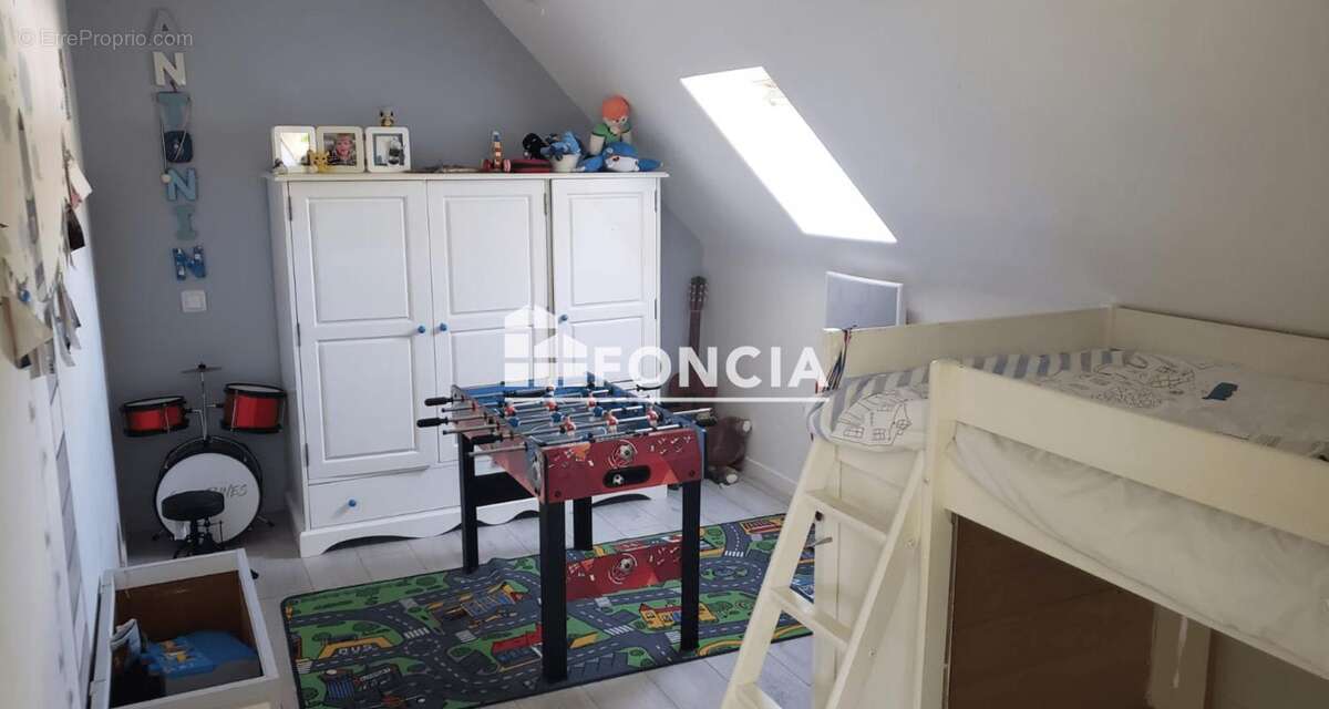 Maison à LE BREIL-SUR-MERIZE