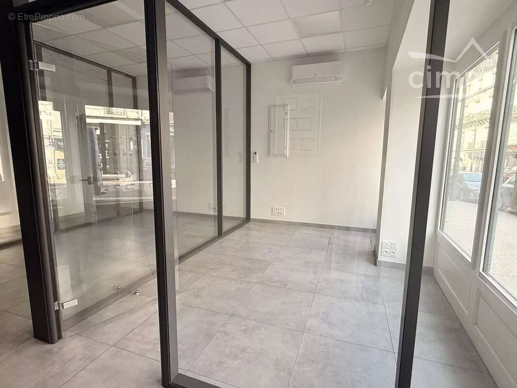 Immeuble de bureaux - centre-ville de blois - investissement ou installation d'entreprise - photo 3