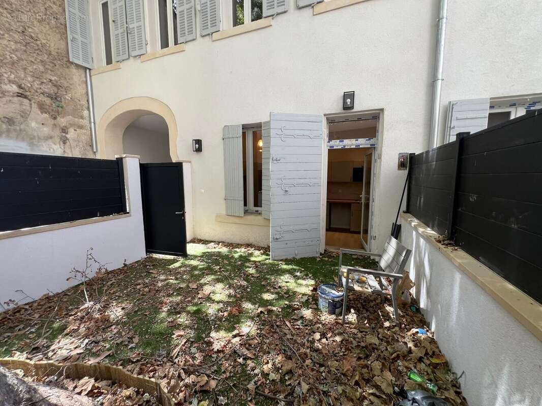 Appartement 12 m² à Marseille-4e  - photo 2