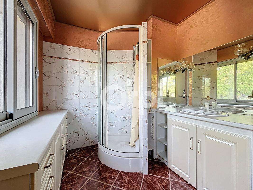 Appartement à BRIVE-LA-GAILLARDE
