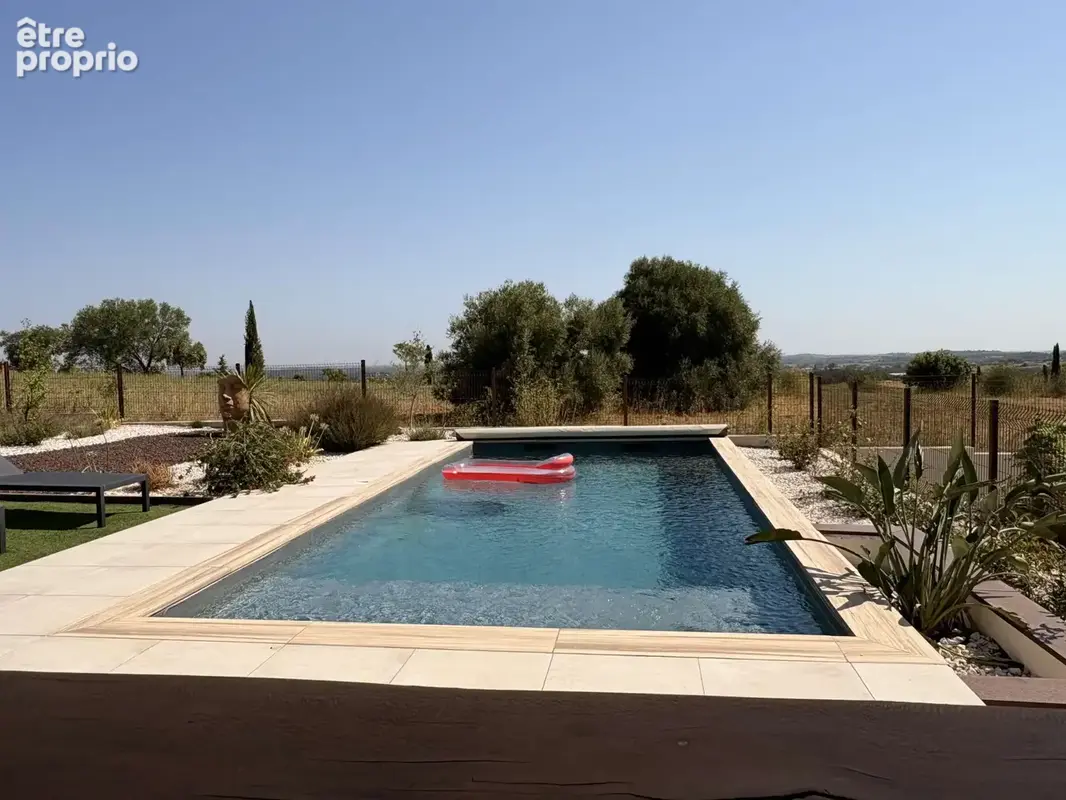 Villa 6 pieces de 2024   140 m2   piscine   dépendance   vue exceptionelle et totalement dégagée - photo 3