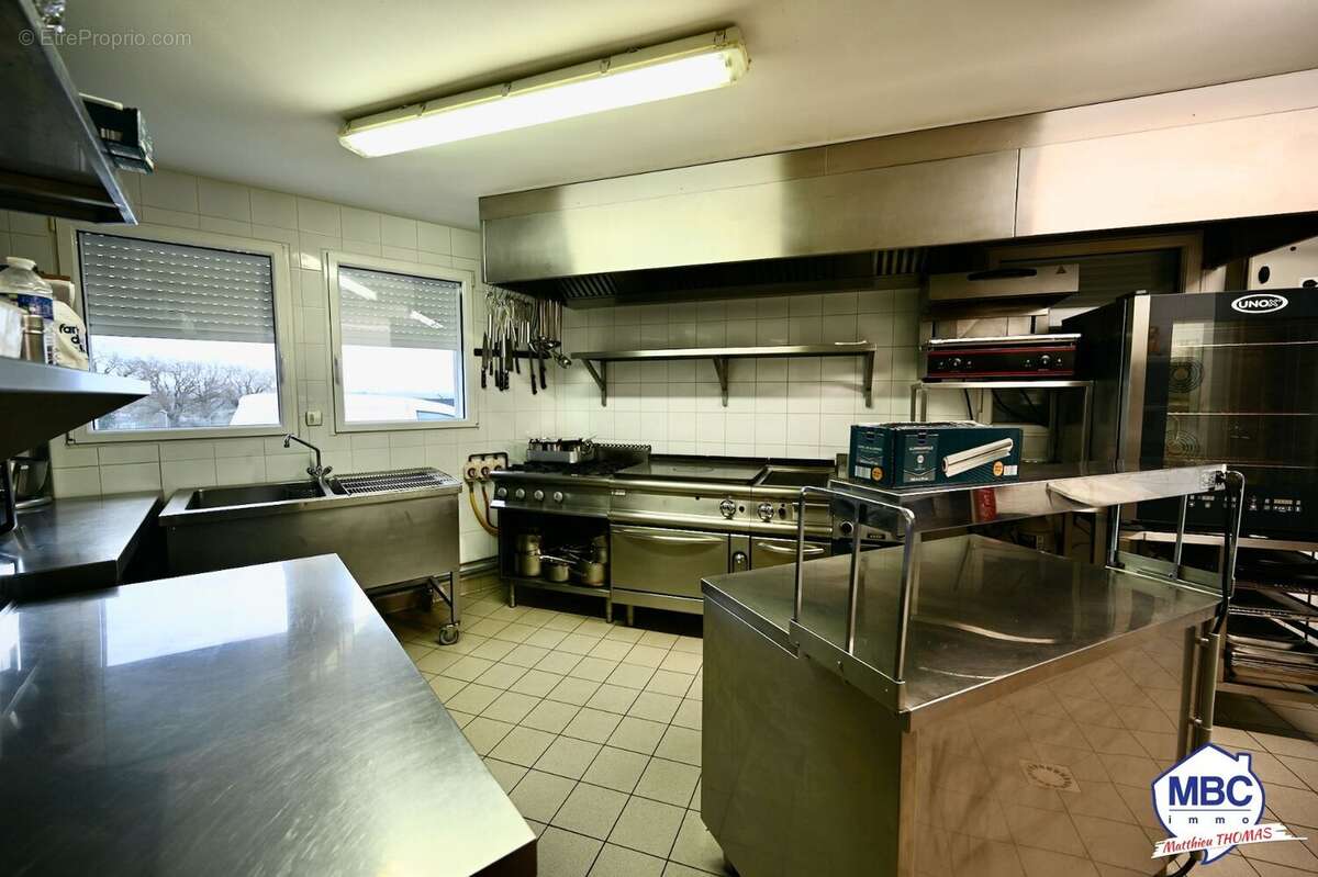 Commerce à LA RENAUDIERE