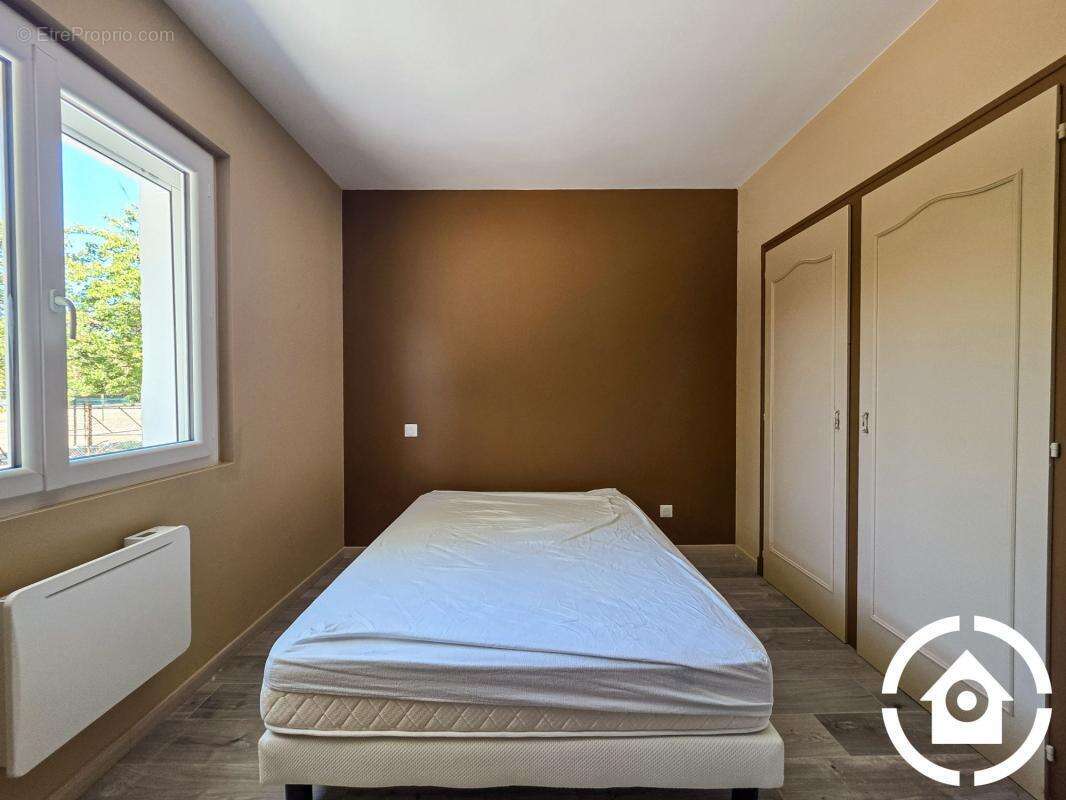 ? Maison de plain-pied rénovée - 84 m² - 3 chambres ? - photo 19
