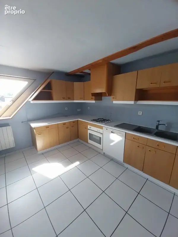 L’Agence SECKLER vous présente à WINTZENHEIM   Appartement de charme de 121 m2 en dernier étage avec terrasse - photo 7
