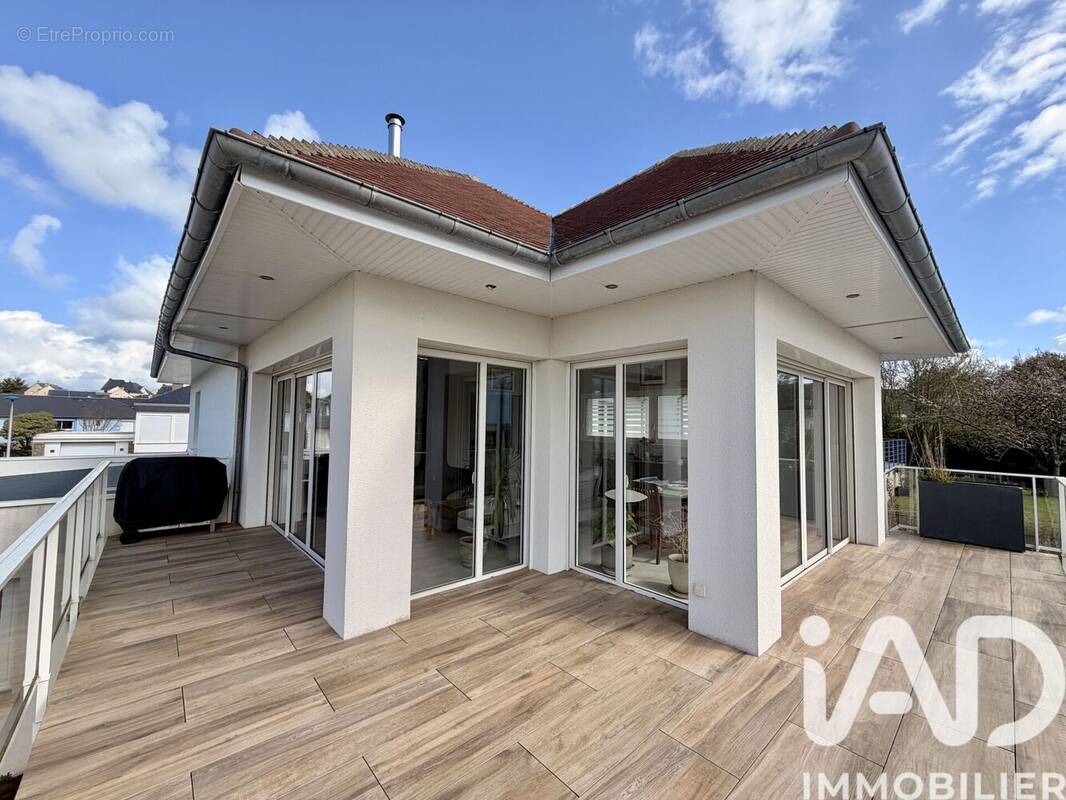 Photo 1 - Maison à DONVILLE-LES-BAINS