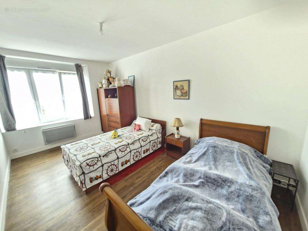 Maison à PLOUGONVELIN