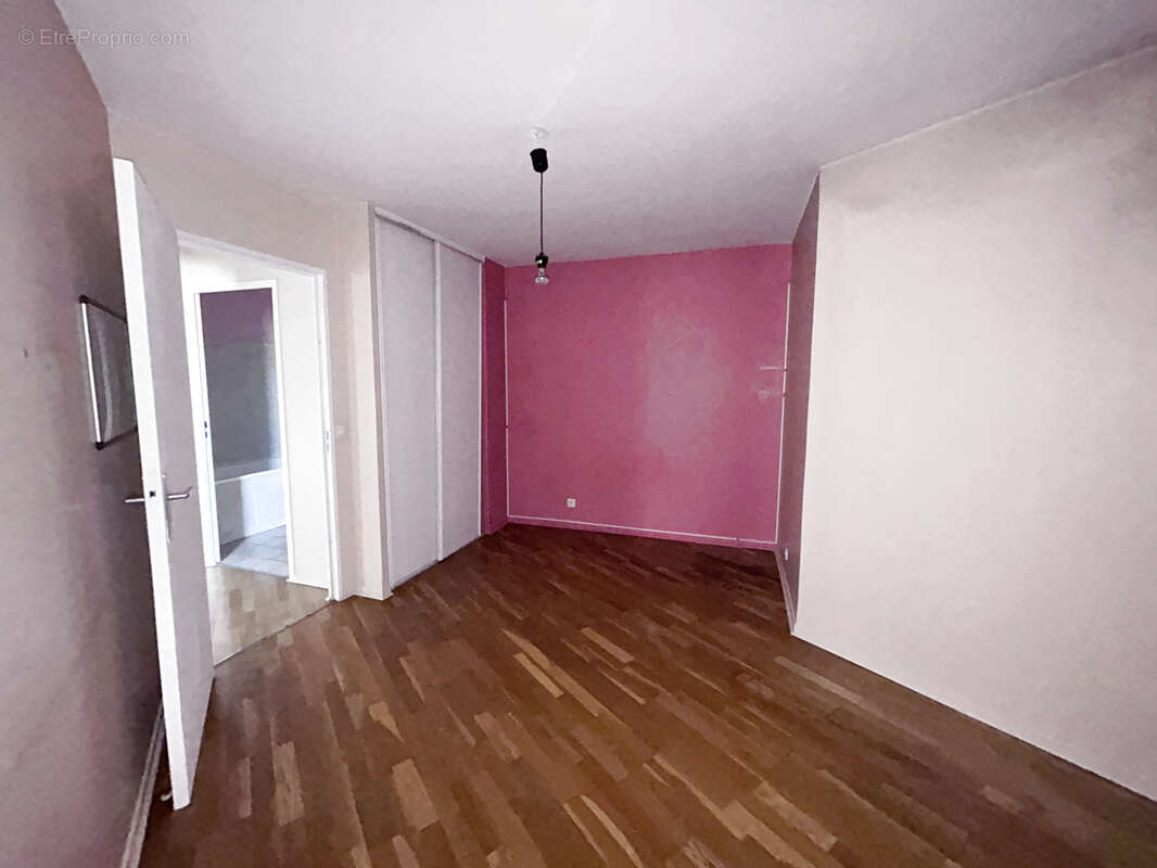 RARE- Appartement familial 4 pièces 81,71 m2 avec double balcons   Résidence récente   Juvisy-sur-Orge - photo 9