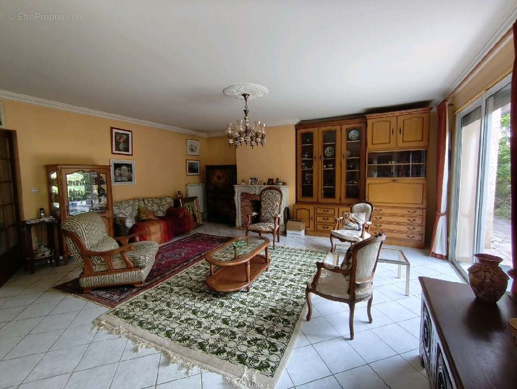 Maison à L&#039;ISLE-ADAM