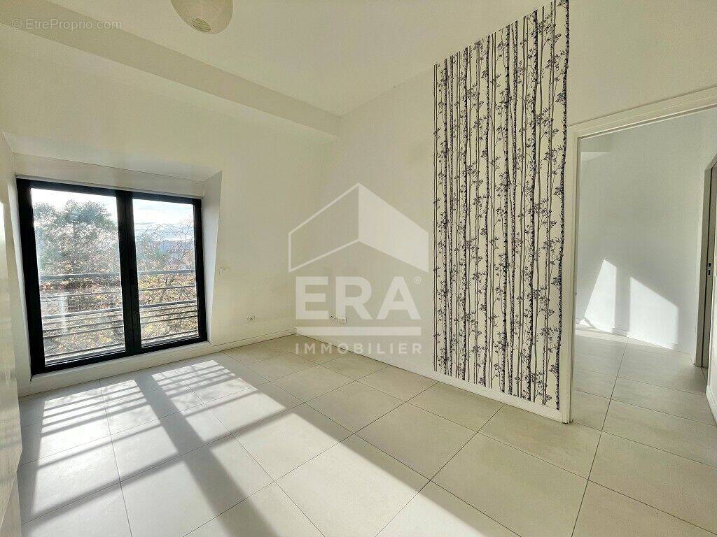 Appartement à MAISONS-ALFORT
