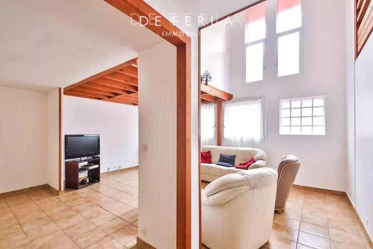 Appartement à VILLEJUIF