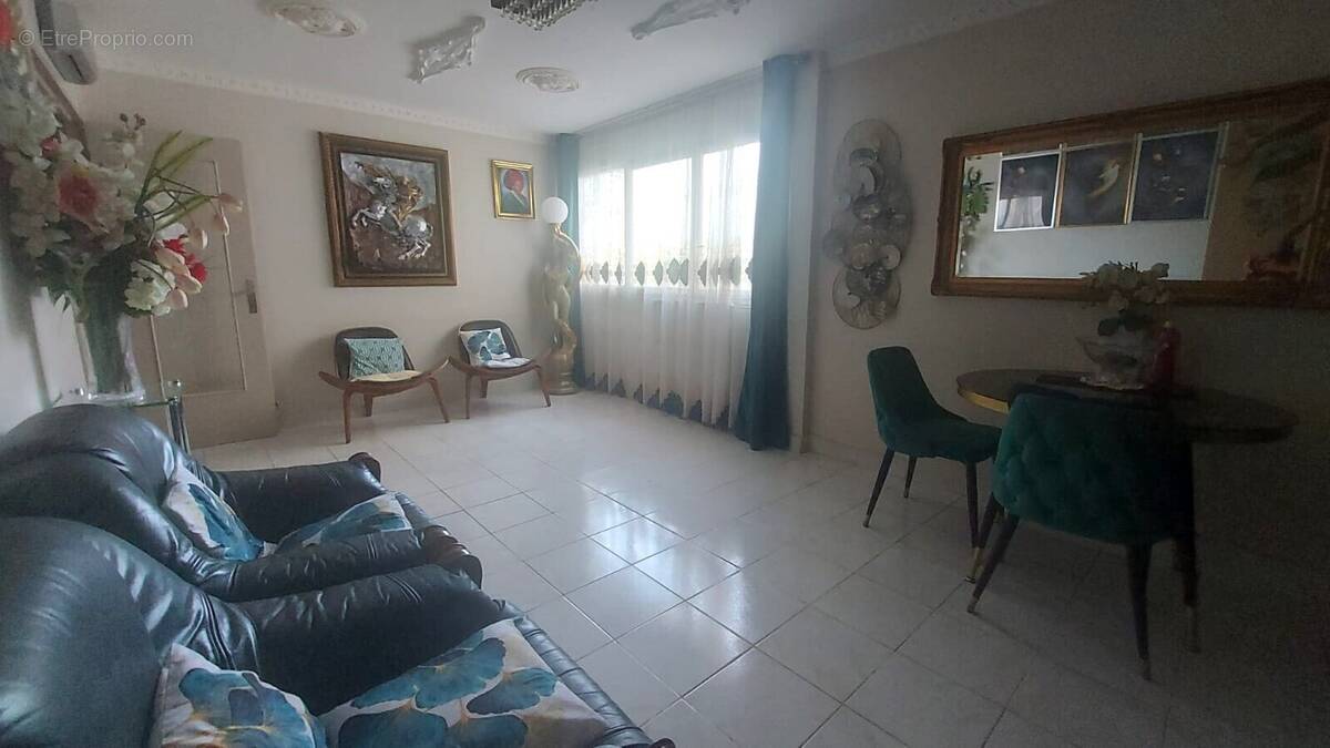 Appartement à MONTMAGNY