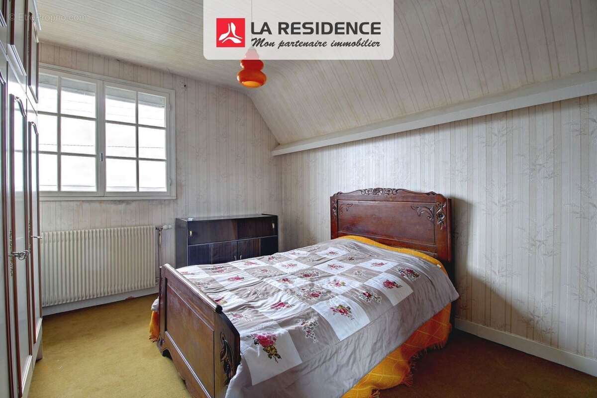 Maison 173 m² à Oissel  - photo 5