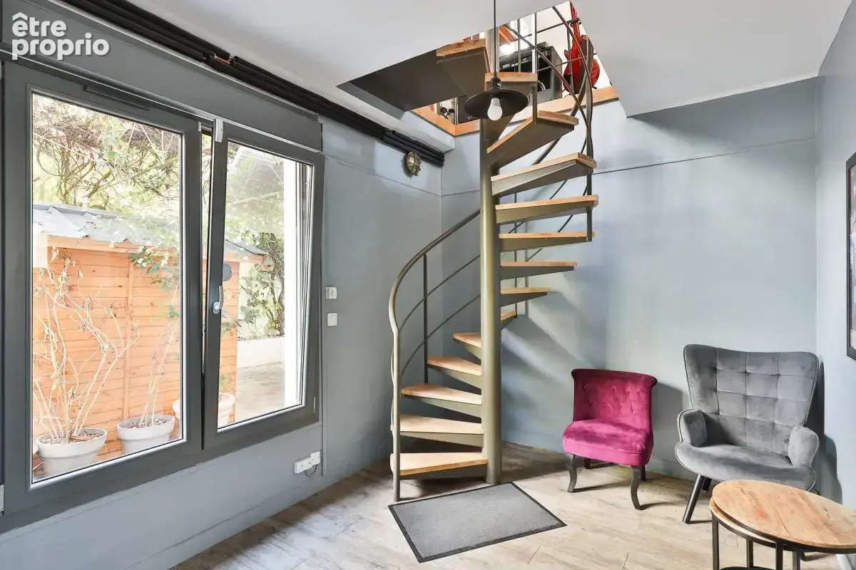 Maison de 6 pièces de 143 m² à Issy-les-Moulineaux - photo 7