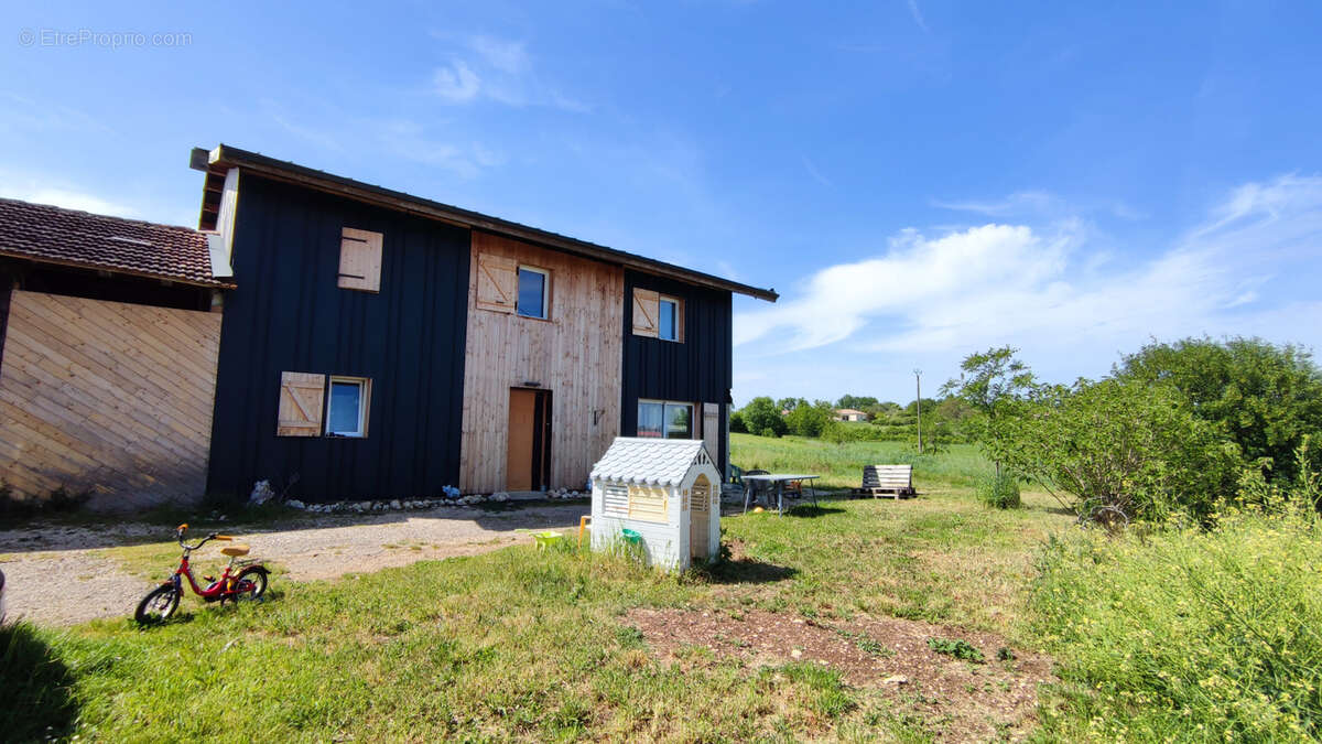 Maison à LABASTIDE-MARNHAC