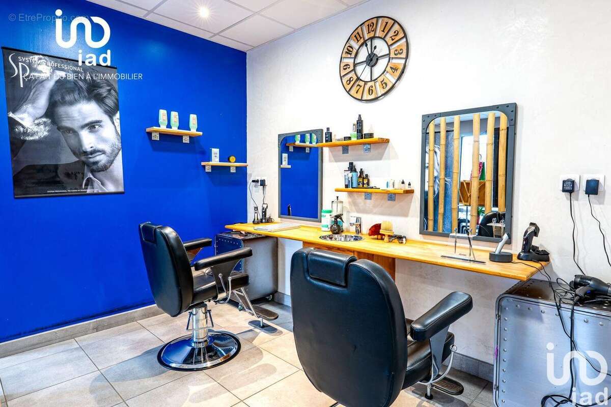 Photo 3 - Commerce à GAP