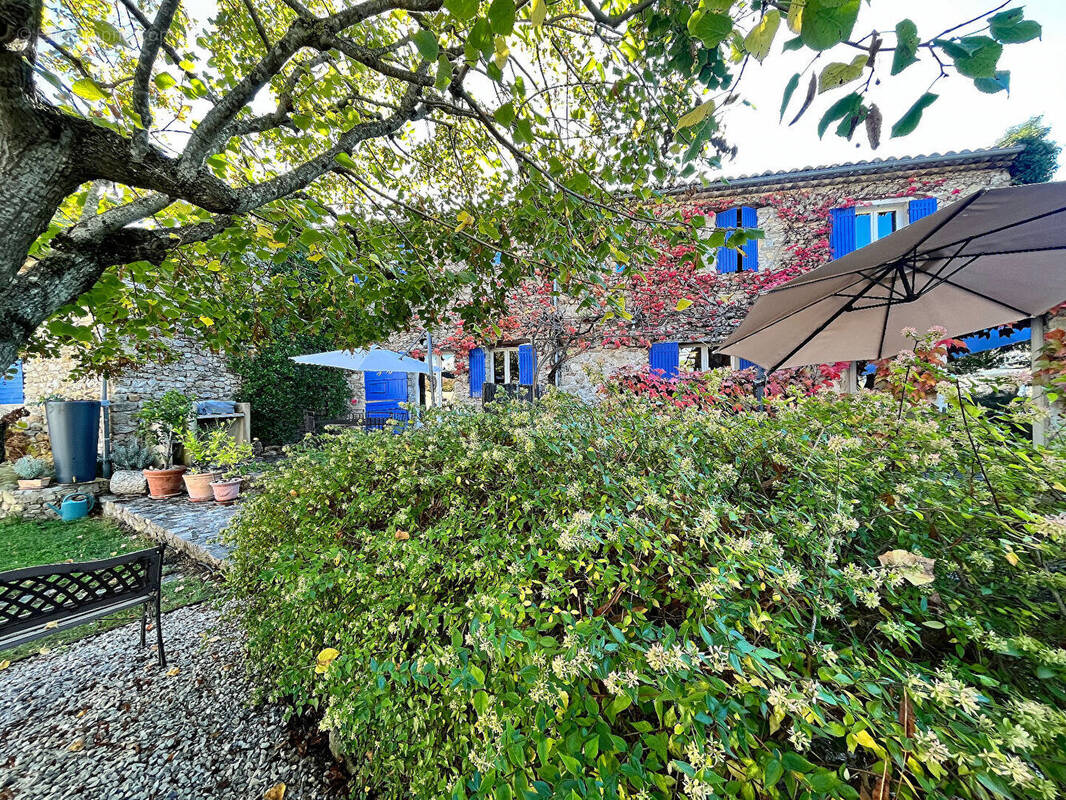 Maison à VAISON-LA-ROMAINE