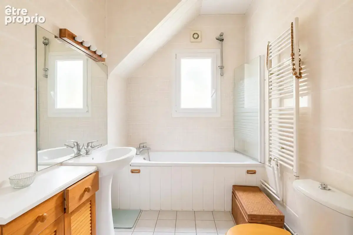Maison de 7 pièces de 160 m² à Montreuil - photo 14
