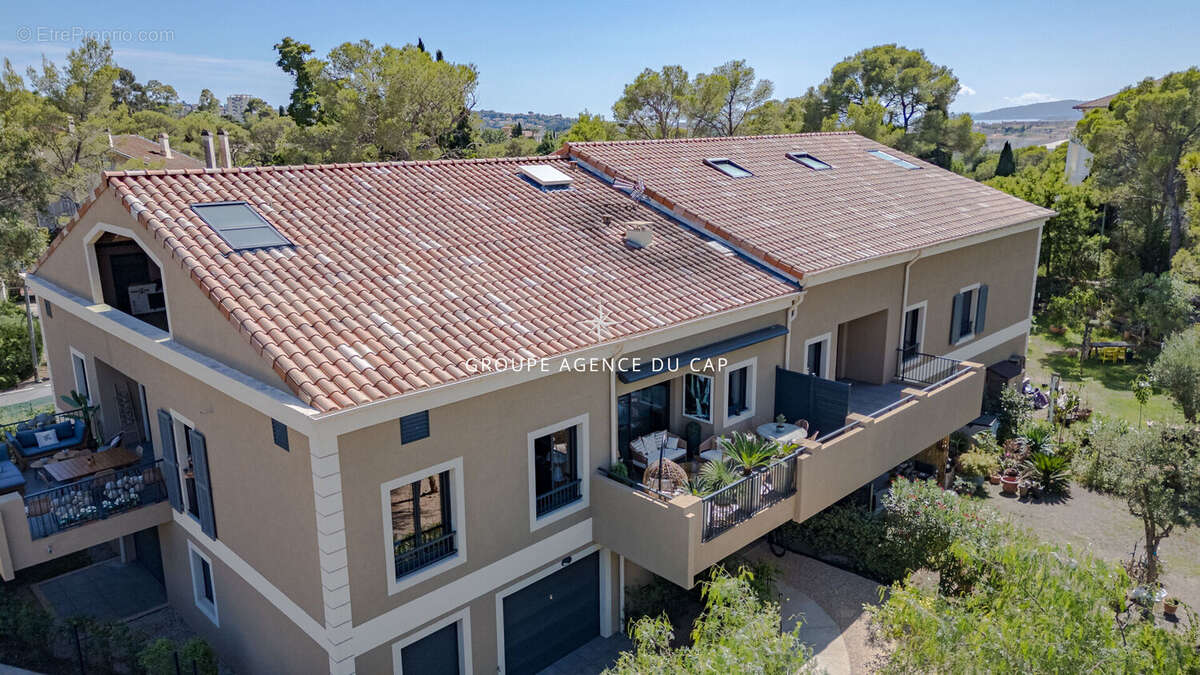 Appartement à SAINT-RAPHAEL