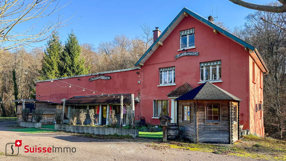 Appartement à LOUGRES