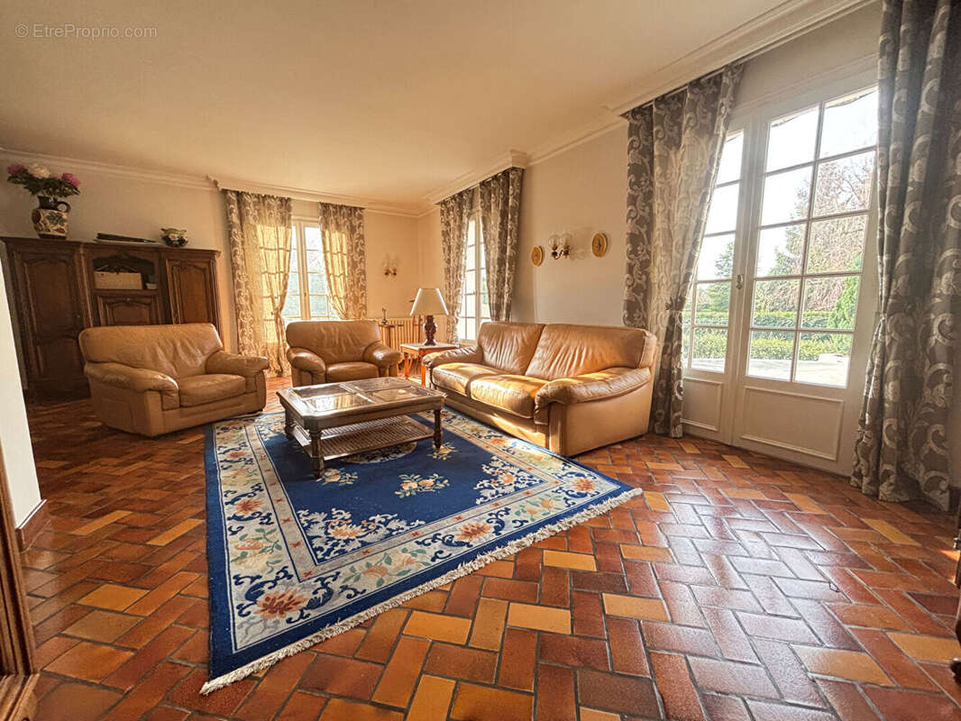 Maison à BOURG-EN-BRESSE