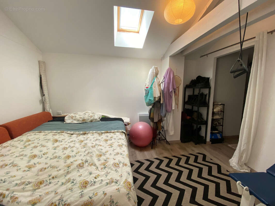 Maison à PUY-L&#039;EVEQUE