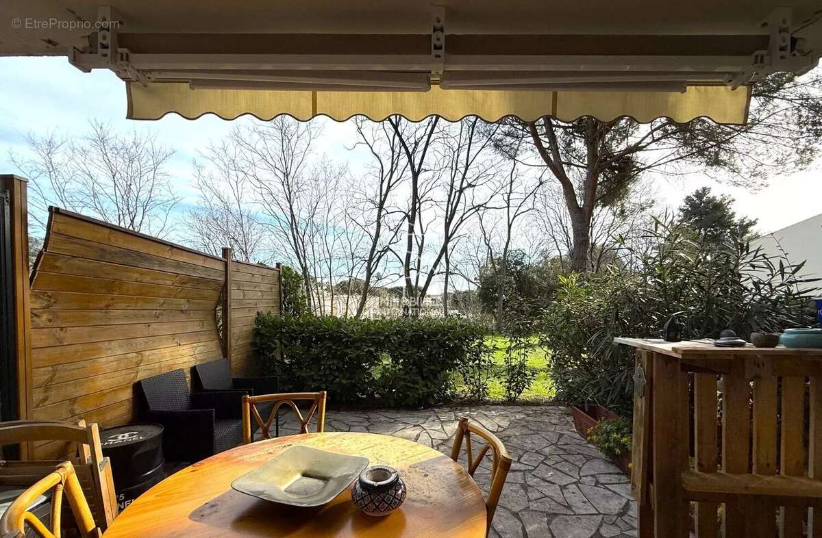 Appartement à VILLENEUVE-LOUBET