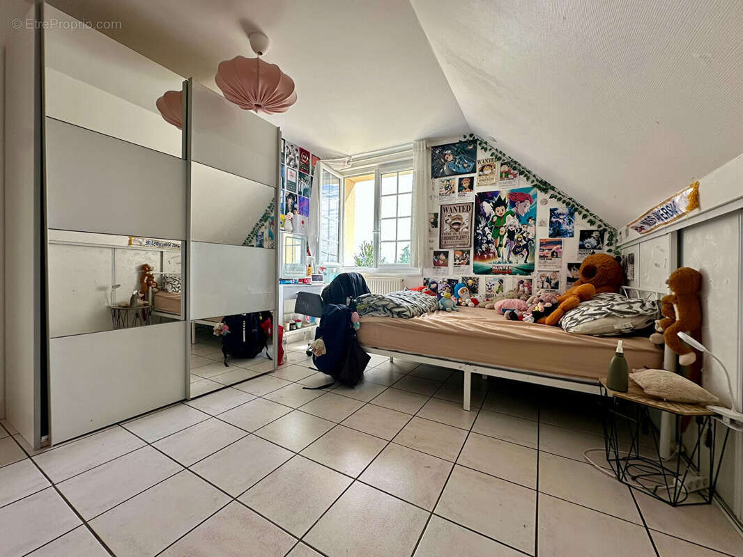 Maison Camelin 8 pièce(s) 200 m2 - photo 17