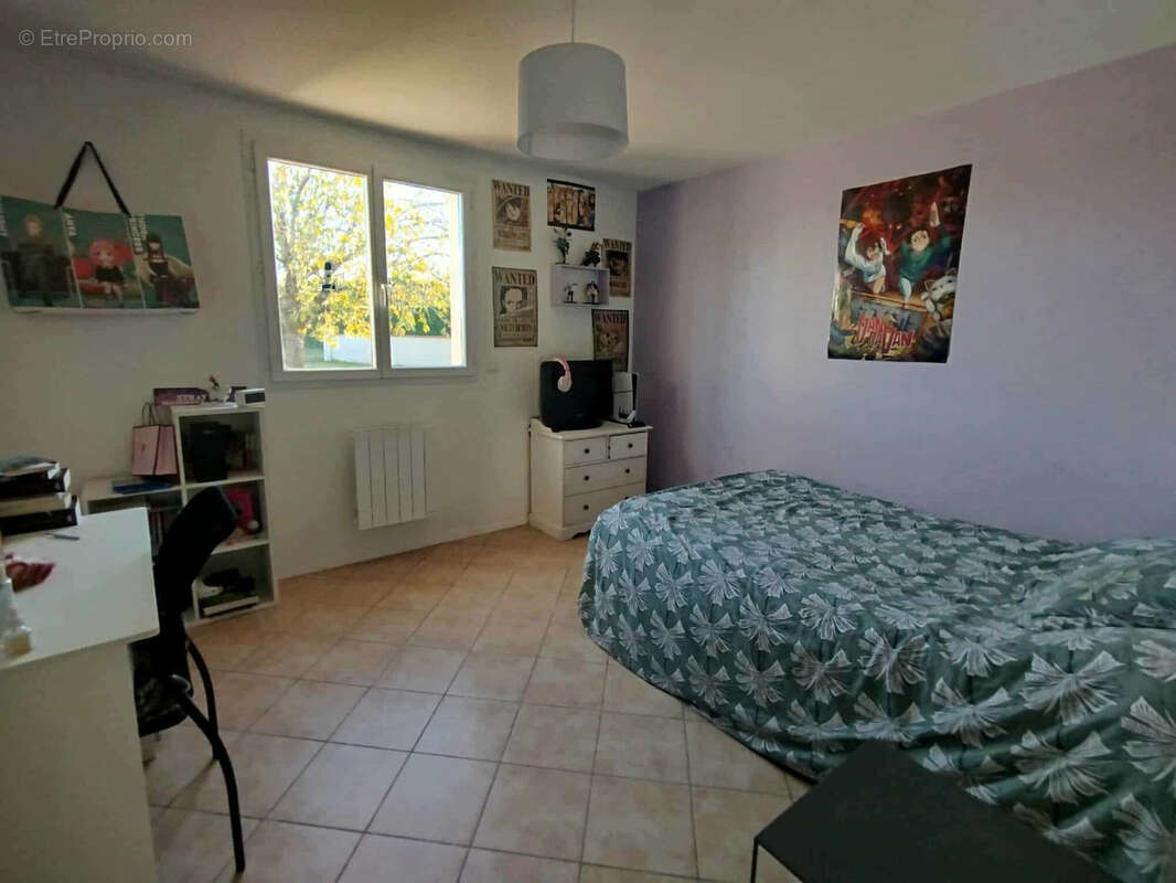 Maison à NEGREPELISSE