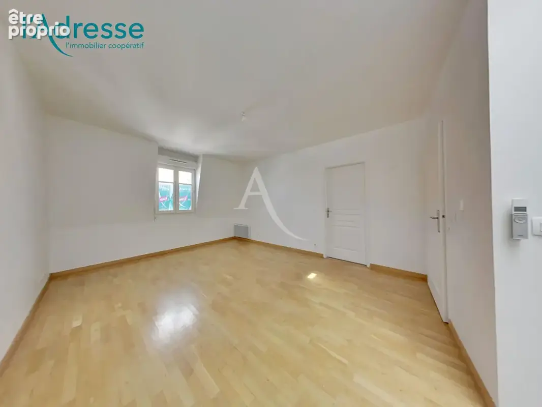 NOISY LE GRAND - 2 pièces 43.6 m2 centre ville - photo 4