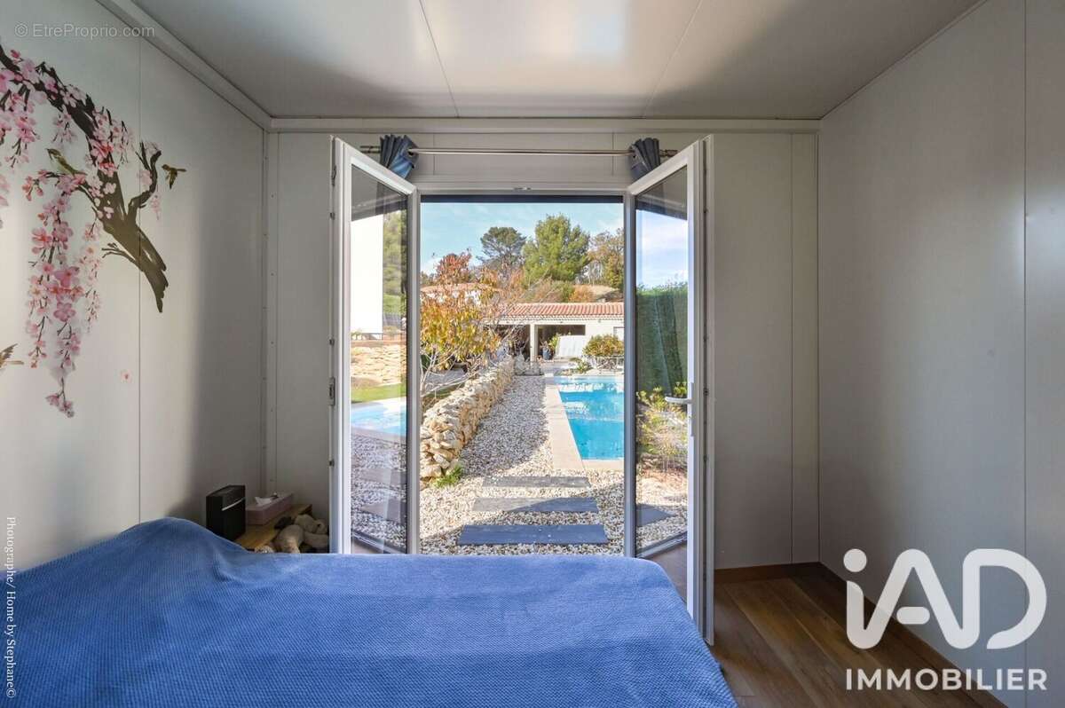 Maison 45 m² à Plan-D'aups-Sainte-Baume  - photo 8