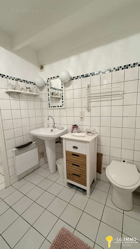 Maison à BRIE-SOUS-MORTAGNE