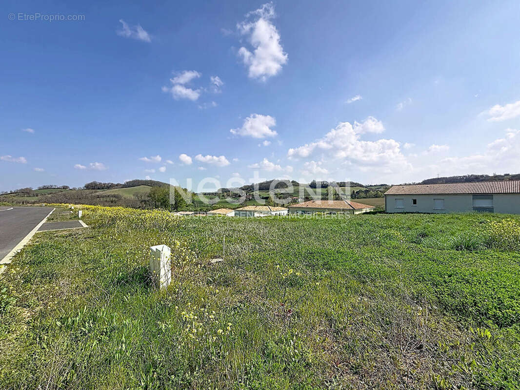 Terrain à AUCH