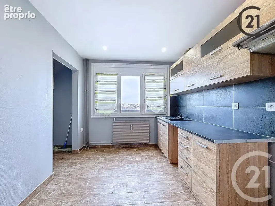Appartement 4 pièces 71 m² à vendre à Troyes (10000) - photo 3