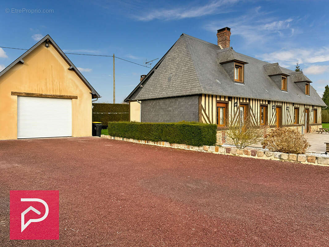 Maison à BERNAY